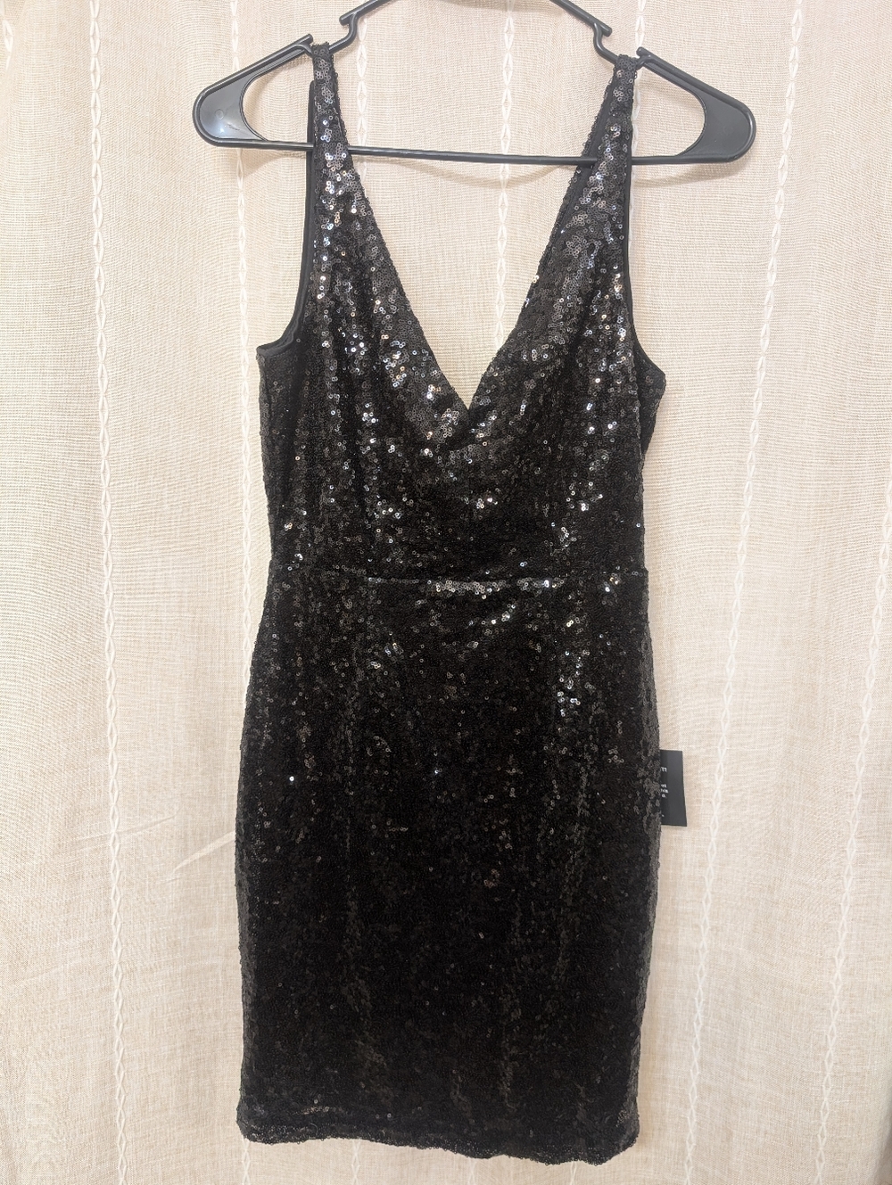 Black Sequin V-Neck Sleeveless Bodycon Dress